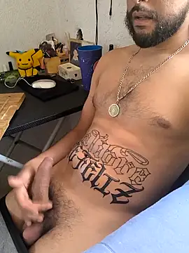 Snapshot of dickman10 chatting on March 19, 2025, 10:09 pm dickman10 online show from March 19, 2025, 10:09 pm