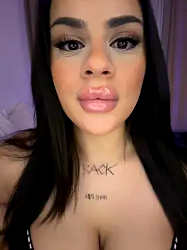 Snapshot of mrsbellanova chatting on November 17, 2025, 10:03 pm mrsbellanova online show from November 17, 2025, 10:03 pm