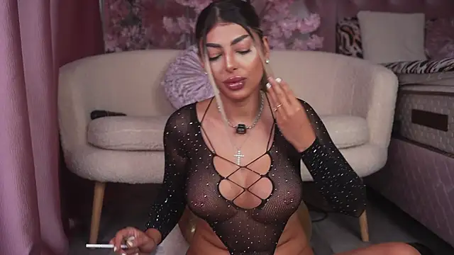Snapshot of emma_goodess_ chatting on July 21, 2026, 10:55 pm emma goodess online show from July 21, 2026, 10:55 pm