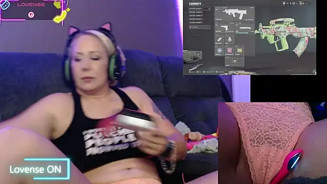 Trixiekittycutie online show from September 21, 2025, 2:17 am
