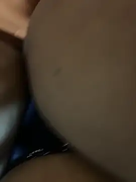 Snapshot of tunenarica22 chatting on February 25, 2026, 9:47 pm tunenarica22 online show from February 25, 2026, 9:47 pm