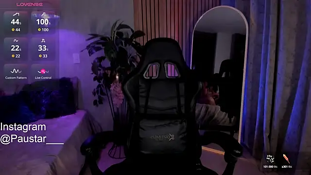 Snapshot of pau_star_ chatting on October 13, 2025, 5:31 am pau star online show from October 13, 2025, 5:31 am