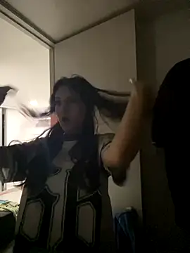 Snapshot of AngelRuby chatting on October 17, 2025, 7:11 am AngelRuby online show from October 17, 2025, 7:11 am