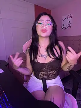 Snapshot of Valu_euphoria chatting on July 23, 2026, 1:58 am Valu euphoria online show from July 23, 2026, 1:58 am