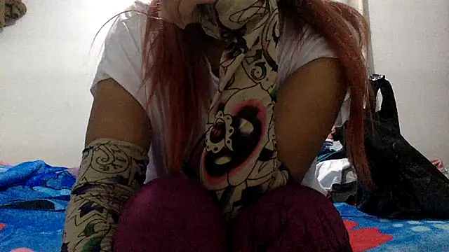 sharonlopez9611 online show from October 8, 2025, 2:35 am