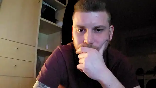 Foxtrott 242 online show from November 23, 2025, 9:47 pm