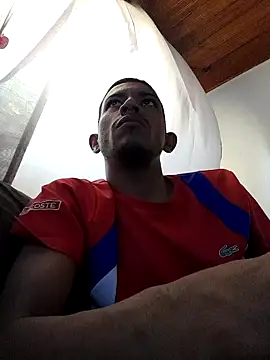 Snapshot of Mineirinho043 chatting on March 8, 2025, 1:36 pm Mineirinho043 online show from March 8, 2025, 1:36 pm