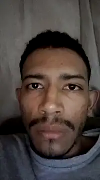 Snapshot of Mineirinho043 chatting on March 22, 2025, 11:09 pm Mineirinho043 online show from March 22, 2025, 11:09 pm