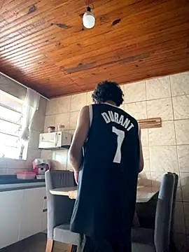 Snapshot of Mineirinho043 chatting on November 1, 2025, 11:37 am Mineirinho043 online show from November 1, 2025, 11:37 am