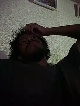 Mineirinho043 online show from December 21, 2025, 12:46 am