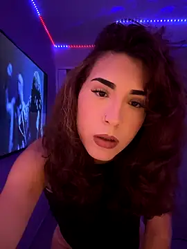 Snapshot of BBSTRING chatting on November 16, 2025, 3:39 pm BBSTRING online show from November 16, 2025, 3:39 pm