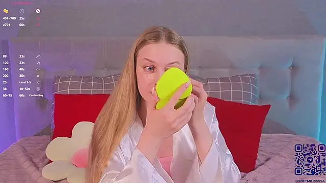 soft babe online show from June 4, 2026, 8:24 pm