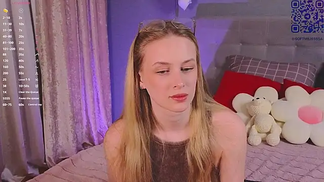 Snapshot of soft_babe chatting on May 2, 2026, 9:42 pm soft babe online show from May 2, 2026, 9:42 pm