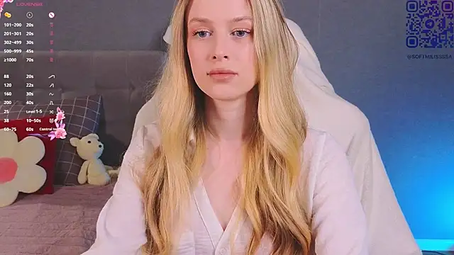 Snapshot of soft_babe chatting on April 28, 2026, 8:24 pm soft babe online show from April 28, 2026, 8:24 pm