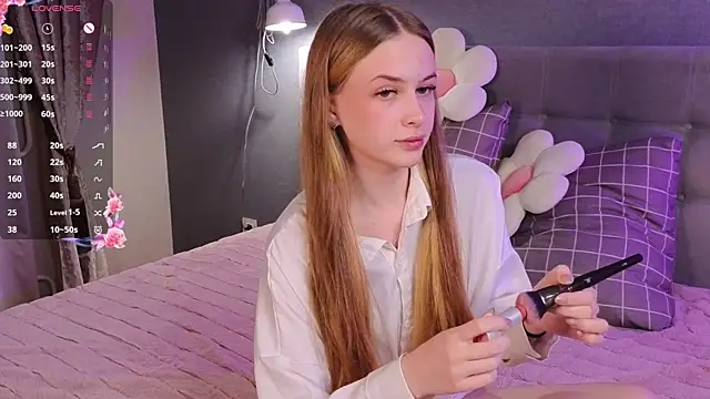 soft babe online show from October 12, 2025, 7:37 pm