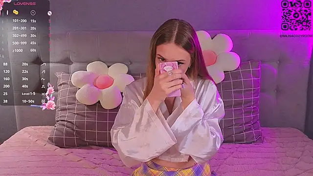 soft babe online show from October 25, 2025, 7:14 pm