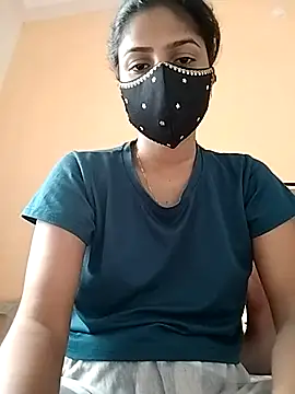 fuungirl38 online show from October 9, 2025, 5:52 am