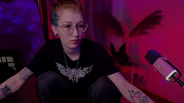 Snapshot of lissaros chatting on October 9, 2025, 5:08 am lissaros online show from October 9, 2025, 5:08 am