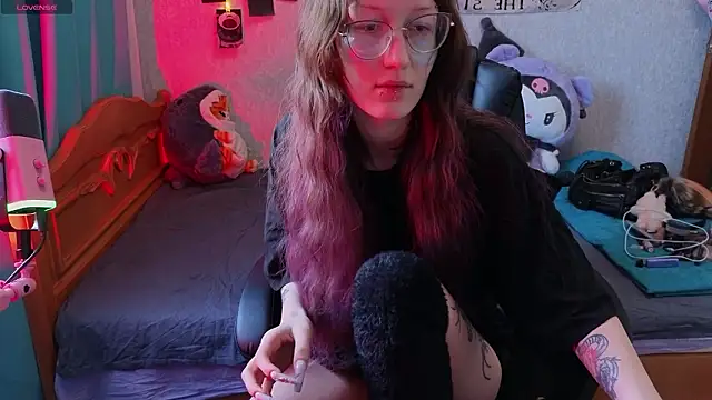 Snapshot of lissaros chatting on March 19, 2026, 4:01 am lissaros online show from March 19, 2026, 4:01 am