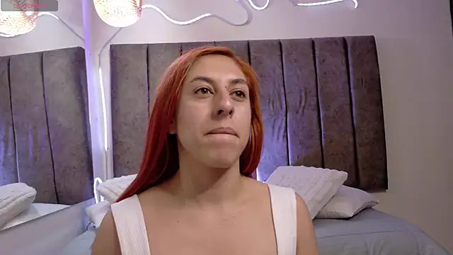 Alektra bryce online show from November 27, 2025, 7:36 pm