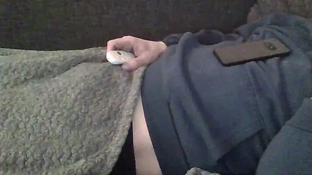 Snapshot of j3sp3r930 chatting on February 28, 2025, 6:20 pm j3sp3r930 online show from February 28, 2025, 6:20 pm