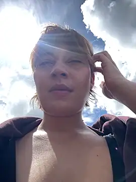 Snapshot of Maggie_Geller chatting on December 3, 2025, 4:50 pm Maggie Geller online show from December 3, 2025, 4:50 pm