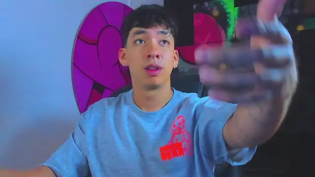 ISAAC CRYSTON online show from October 7, 2025, 7:26 pm