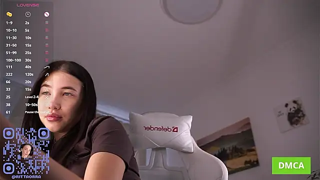 Snapshot of LizbethGee chatting on March 15, 2026, 4:19 am LizbethGee online show from March 15, 2026, 4:19 am