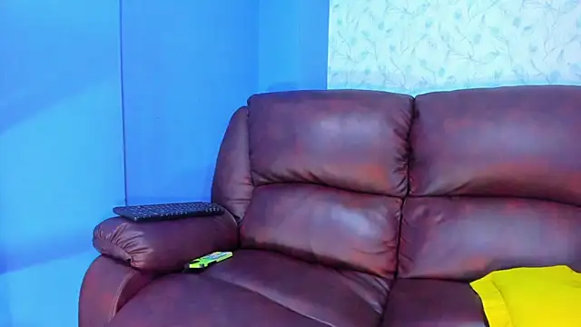 Snapshot of Gadiel_Sex chatting on February 27, 2025, 7:47 pm Gadiel Sex online show from February 27, 2025, 7:47 pm