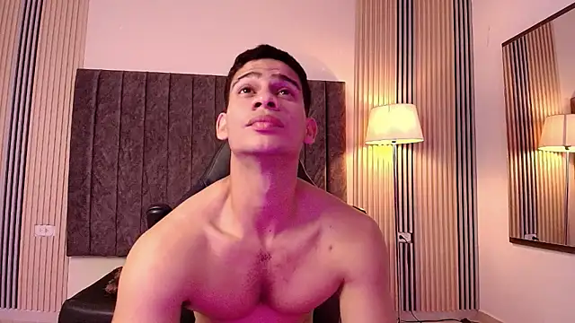 ANDRES STUD online show from July 29, 2026, 3:17 am