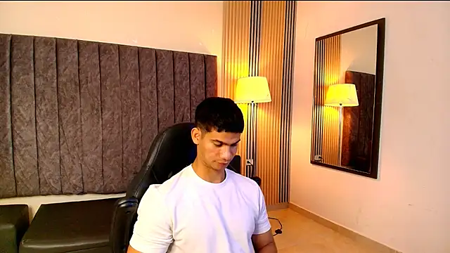 ANDRES STUD online show from August 1, 2026, 3:37 am