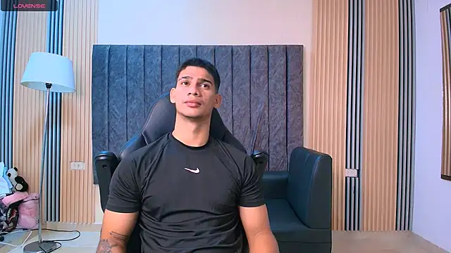 ANDRES STUD online show from July 14, 2026, 3:22 am