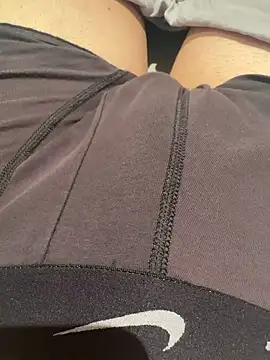 polpolo21 online show from December 17, 2025, 5:07 pm