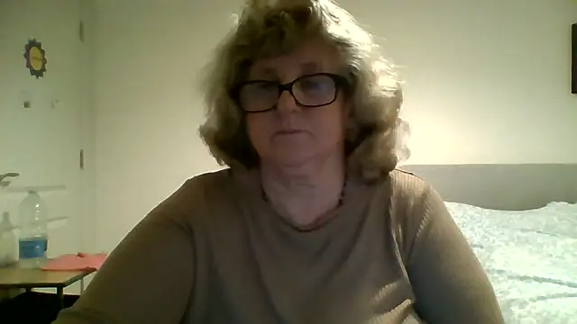 NoraJohnson6 online show from February 3, 2026, 6:46 pm