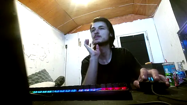 nuttyking2022 online show from October 22, 2025, 4:34 am