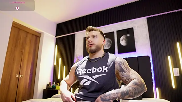 Snapshot of David_blake_ chatting on December 3, 2025, 6:25 am David blake online show from December 3, 2025, 6:25 am