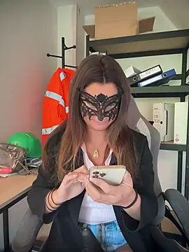 Snapshot of Loveblackzilla chatting on March 4, 2026, 2:58 pm Loveblackzilla online show from March 4, 2026, 2:58 pm