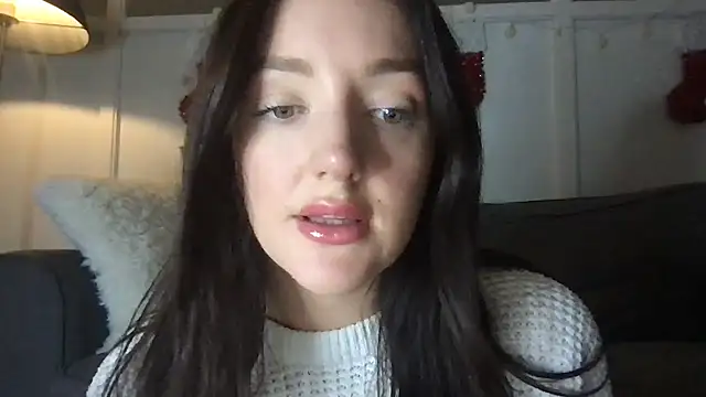 Snapshot of laceyjames24 chatting on November 19, 2025, 11:43 am laceyjames24 online show from November 19, 2025, 11:43 am