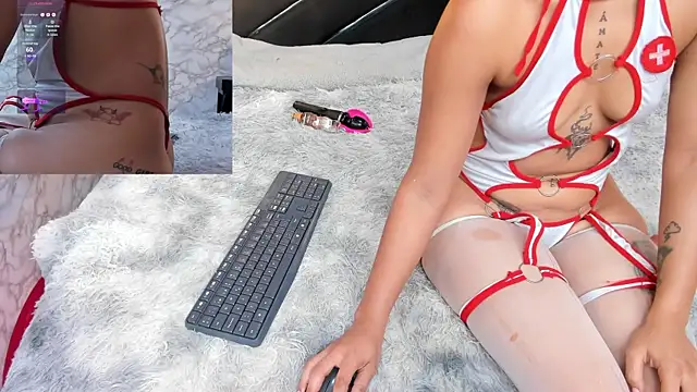 Snapshot of IVISBOUNCYASS chatting on July 16, 2026, 12:46 pm IVISBOUNCYASS online show from July 16, 2026, 12:46 pm