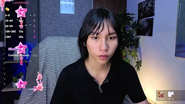 Miaa Lee7 online show from May 21, 2026, 8:06 pm