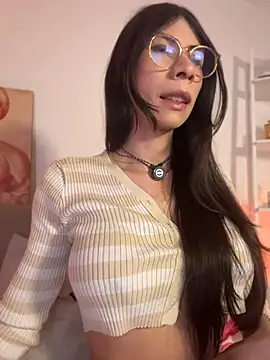 Snapshot of Amby_ambar chatting on June 17, 2026, 2:00 am Amby ambar online show from June 17, 2026, 2:00 am