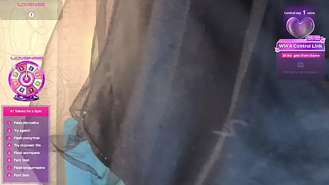 Snapshot of sophia_dumont chatting on March 19, 2026, 10:04 am sophia dumont online show from March 19, 2026, 10:04 am