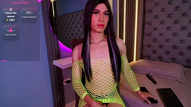Snapshot of _DANNA_JONES chatting on March 6, 2025, 6:05 pm DANNA JONES online show from March 6, 2025, 6:05 pm