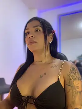 tinalove7 online show from March 1, 2026, 9:59 pm