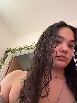 tastylolaaa online show from May 26, 2026, 2:09 am