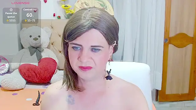 Dolldirtyxxx online show from October 18, 2025, 5:20 am