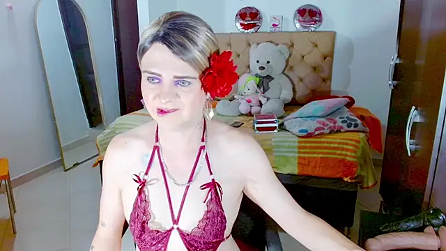 Snapshot of Dolldirtyxxx chatting on July 26, 2026, 5:14 am Dolldirtyxxx online show from July 26, 2026, 5:14 am
