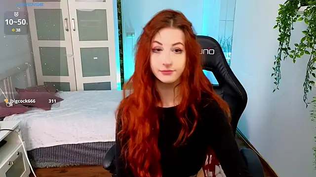 Katy diamond  online show from February 19, 2025, 5:38 am