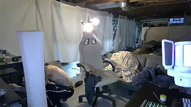 BadJewfucks online show from January 10, 2026, 10:38 pm