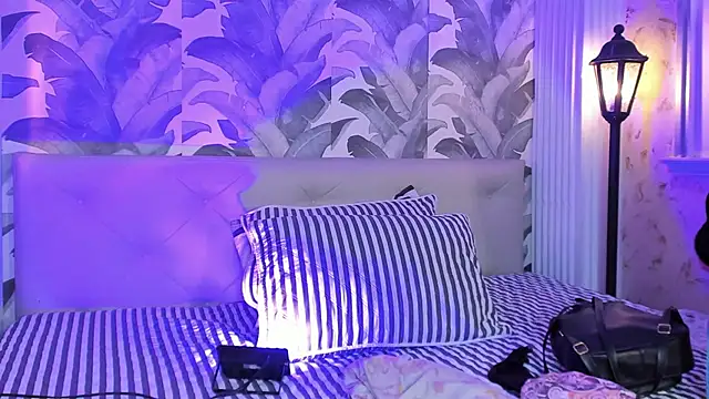 Sami Evanns online show from October 16, 2025, 3:37 am